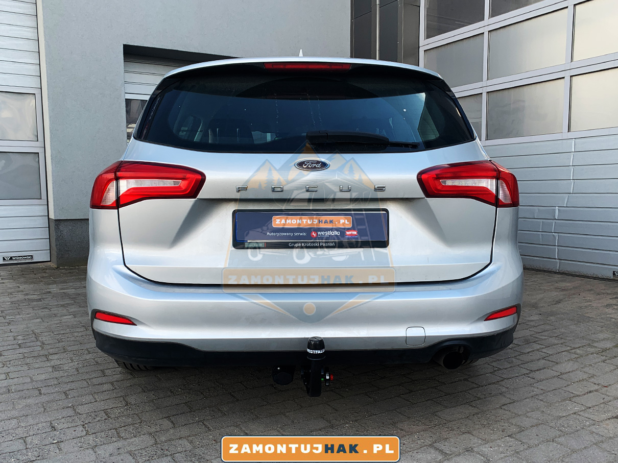 Montaż haku ford Focus IV